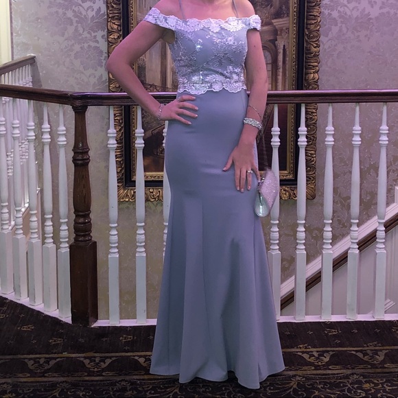 Dress - Picture 2 of 2